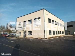 Bureaux 138 m²