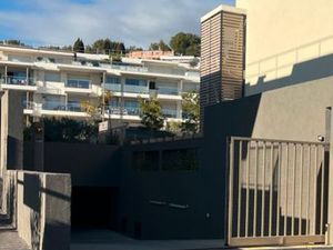 Parking sous-sol sécurisé