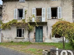 Vente maison 6 pièces 303 m² à Marmanhac (15250)  33 000 €