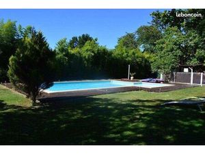 Maison 10 pièces 550 m²