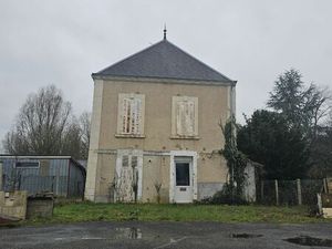 Idéal pour artisan/local commercial: Maison + atelier et garage ouvert