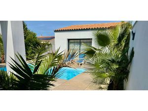 Vente maison 4 pièces 137 m² à Perigny (17180)  696 000 €