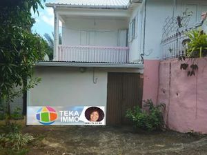 Vente maison 5 pièces 120 m² à L'Etang Sale (97427)  621 000 €