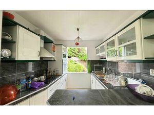 Maison Basse-Terre m² T-3 à vendre  293 000 €