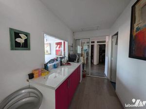 Appartement 9 pièces 91 m²