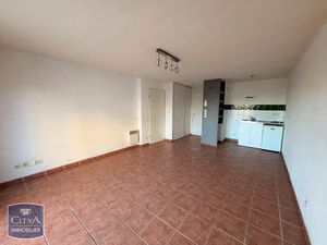 Appartement à louer 2 pièces 42.6 m² - Forcalquier (04) - 584€