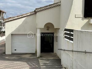 Local d'activités de 219 m² à Mimizan