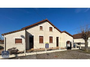 Maison à vendre 6 pièces 128 m² - Montescourt-Lizerolles (02) - 156 000€