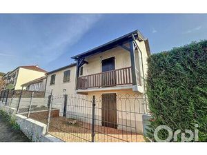 Maison Saint-Yorre m² T-5 à vendre  140 400 €