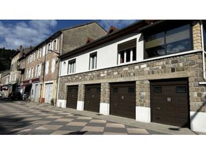 Vente maison 6 pièces 116 m² à Le Cheylard (07160)  238 000 €