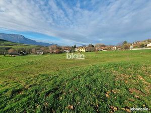 Terrain 827 m² Jarrie