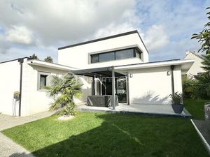 Maison d architecte de 140 m² à Limoges-Fourches