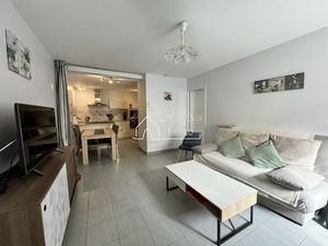 Maison composée de deux appartements