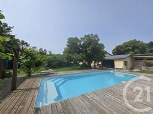 Maison à vendre - 7 pièces - 333 65 m2 - Jau Dignac Et Loirac - 33 - AQUITAINE