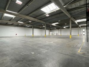 Location commerce 12857 m² à Corbas (69960)