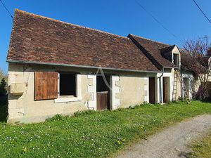 MAISON DE PAYS À VENDRE À VILLENTROIS-FAVEROLLES EN BERRY
