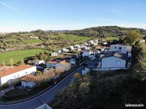 Terrain 558 m² Saint-Genest-Lerpt