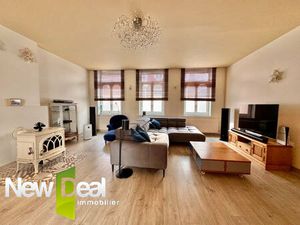 Vente maison 7 pièces 259 m² Landas (59310)