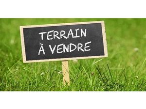 Vente terrain 611 m² à Saint-Christoly-de-Blaye (33920)  34 900 €