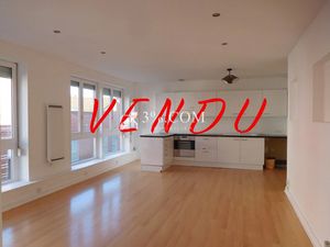 Vente appartement 4 pièces 71.86 m² à Tourcoing (59200)  103 000 €