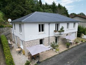 Vente maison 11 pièces 217 m² Savignac-les-Églises (24420)