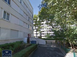 Parking à louer - Vaulx-en-Velin (69) - 55€