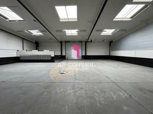 LOCAUX D'ACTIVITE A LOUER