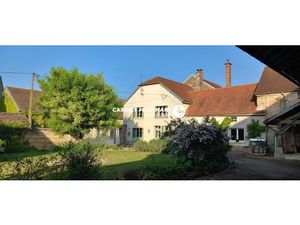 Vente maison 8 pièces 164 m² à Baigneux-les-Juifs (21450)  183 000 €