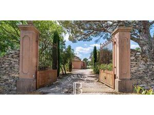 Maison avec piscine Nimes (30)