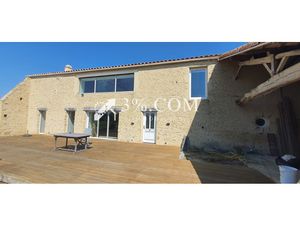 Moutier sur le Lay à la campagne grange entièrement rénovée de 265m² idéal amoureux du cal