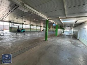 Local commercial à louer - Charnay-lès-Mâcon (71) - 7 000€