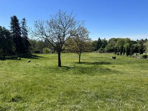 Vente terrain 3650 m² à Figeac (46100)  69 000 €