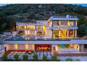 Villa de 10 pièces de luxe en location Sainte-Lucie de Porto-Vecchio  Corse