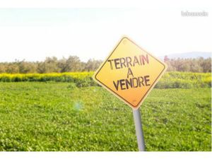 Terrain 1 010 m² Neuilly Saint Front