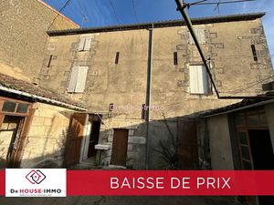 Vente immeuble 5 pièces 110 m² à Gond-Pontouvre (16160)  125 000 €