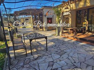 Local commercial de 270 m² à Oraison