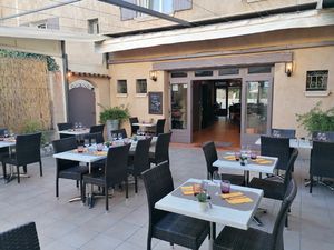 FONDS Resataurant Brasserie avec appartement de fonction