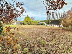 Vente terrain 1468 m² à Kergloff (29270)  23 500 €