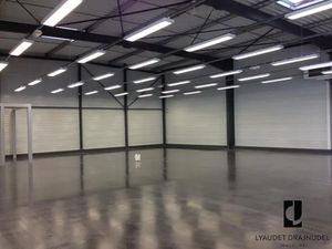 Local commercial Perreux 280 m2