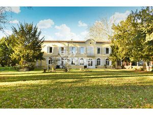 Demeure de Prestige  375m² sur 2.9ha  RIVIERES