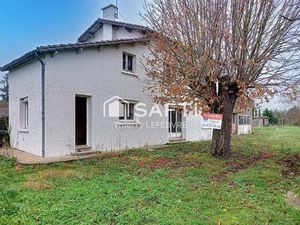 Belle maison avec grandes dépendances