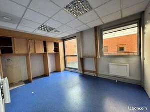 Bureaux 295 m²