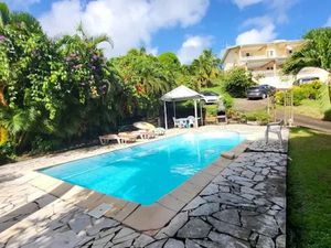 Vente maison 4 pièces 184 m² à Le robert (97231)  464 000 €