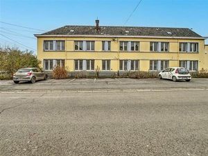 Immeuble avec permis pour 4 unités