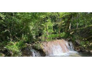 Propriété avec piscine et jardin Bonnieux (84)