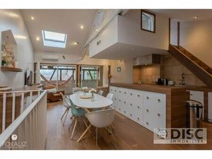 Magnifique appartement de standing au coeur de la cité médiévale.