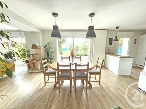 Vente maison 5 pièces 153 m² Saint-Laurent-Médoc (33112)