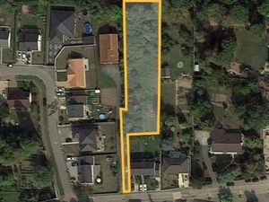 Terrain 2 092 m² Courcelles Chaussy