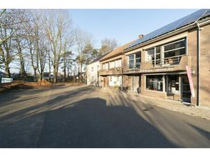 Espace commercial avec exploitation de restauration à Geel