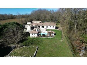 Vente maison 8 pièces 240 m² Plaisance (24560)